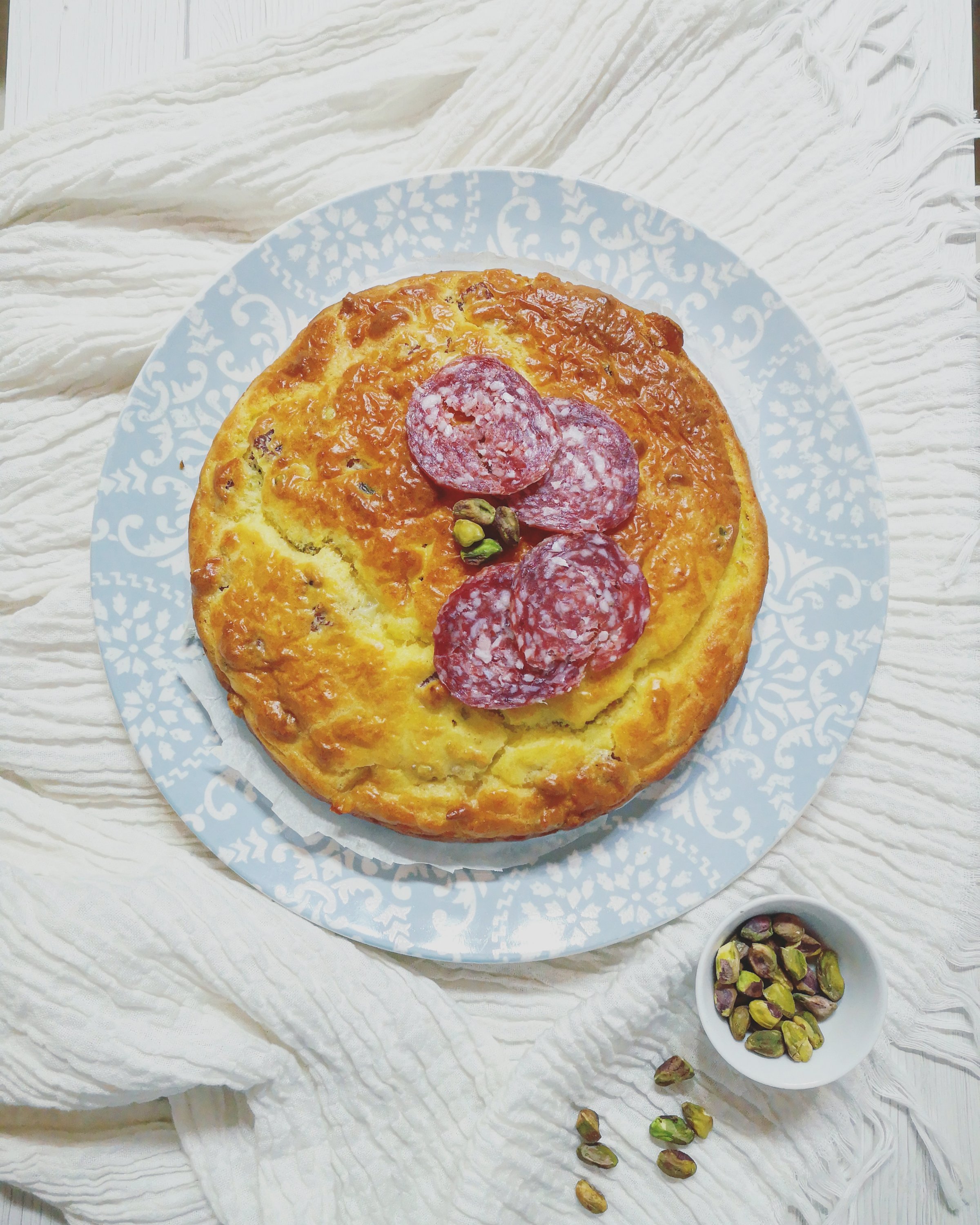 La ricetta della orta salata al salame e pistacchi