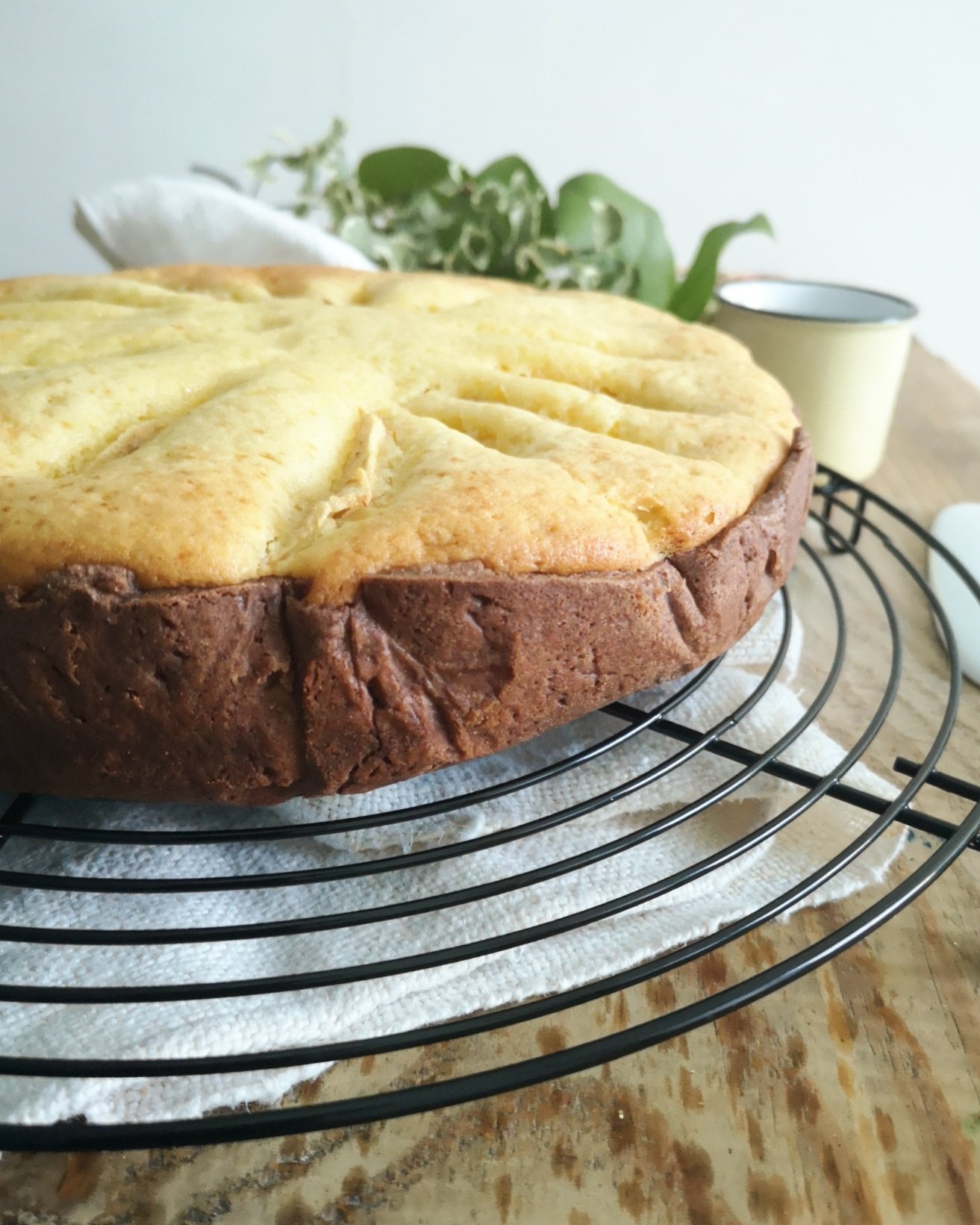 La ricetta della torta di mele con due impasti