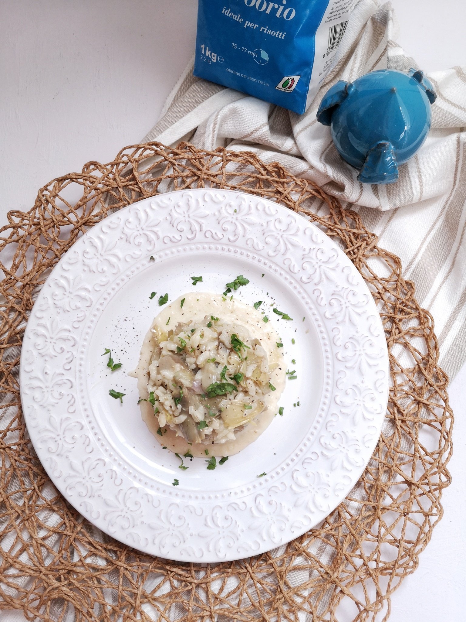 Risotto con carciofi su fonduta di taleggio di Una Cucina a Pois