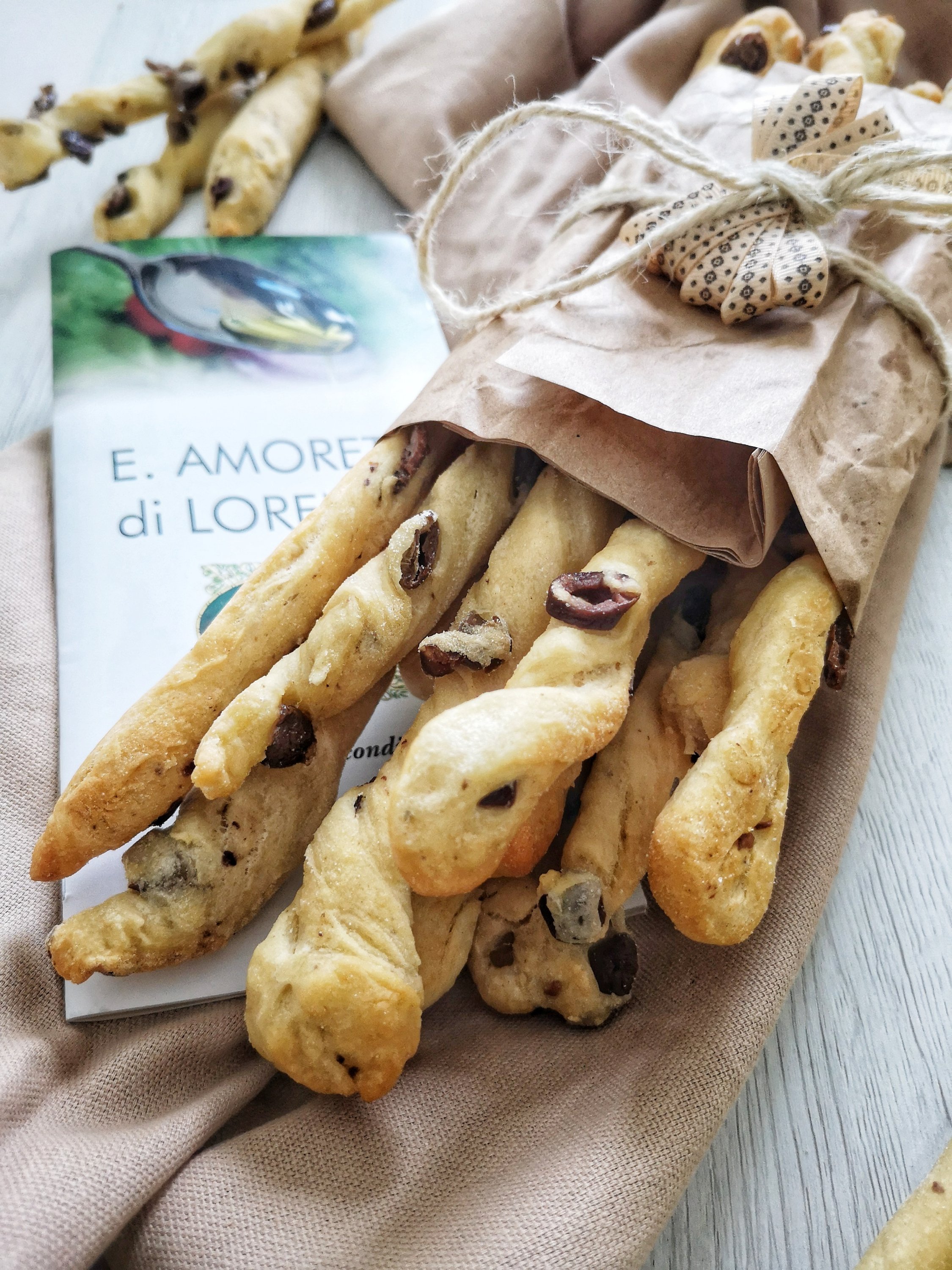 La ricetta dei grissini attorcigliati
