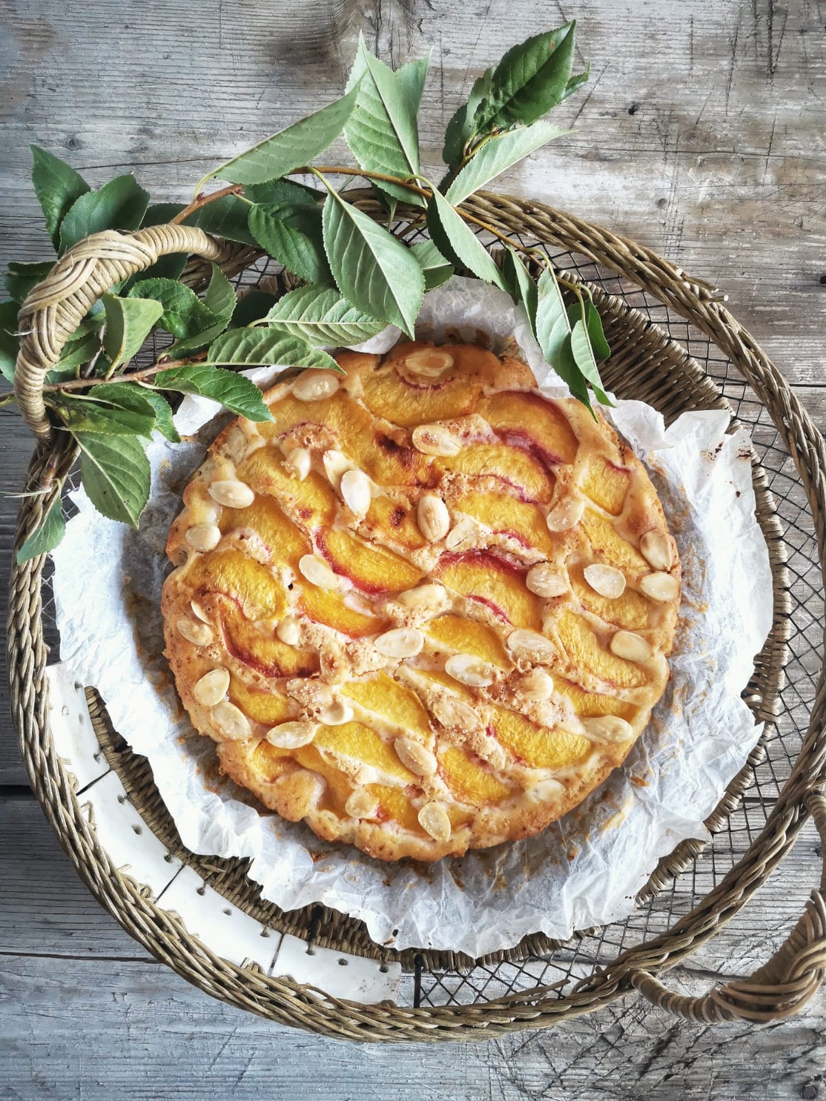 Torta soffice alle pesche